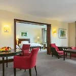 Sheraton Carlton 5*