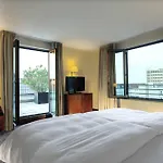 Sheraton Carlton Отель 5*