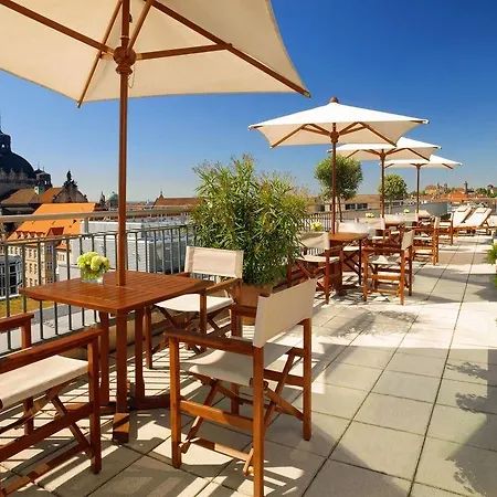 Sheraton Carlton Hotel 5*