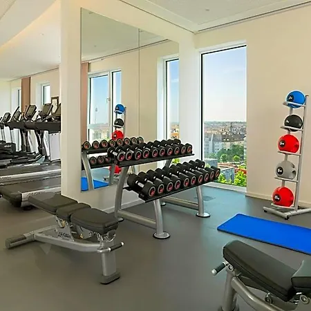Hotel Sheraton Carlton 5*