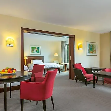 Sheraton Carlton Hotel 5*