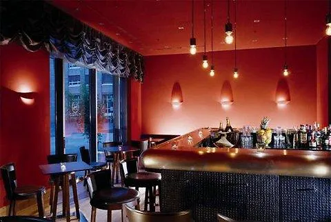 Sheraton Carlton Hotel