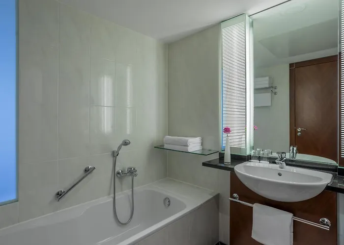 Sheraton Carlton Hotel