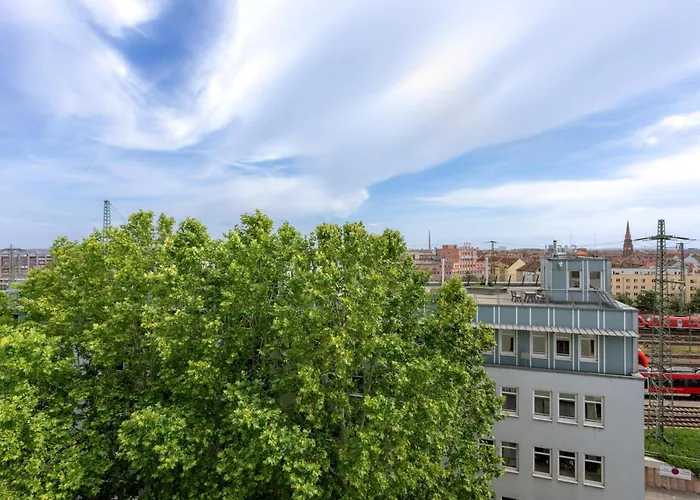 Sheraton Carlton Hotel 5*