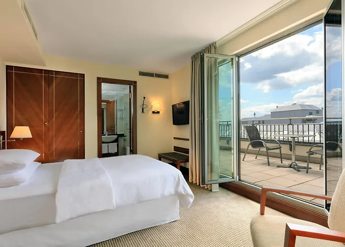 Sheraton Carlton מלון נירנברג