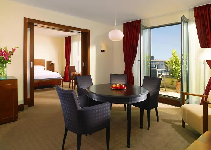 Sheraton Carlton 5* נירנברג